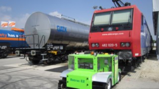 ROTRAC E2 von Zwiehoff mit Antrieb von Linde eMotion