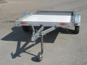 KAROTEC-Leichtbauplatte im Anhängerbau