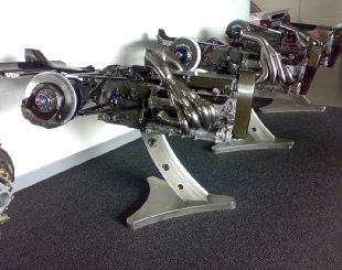 Logo Race Fabrication