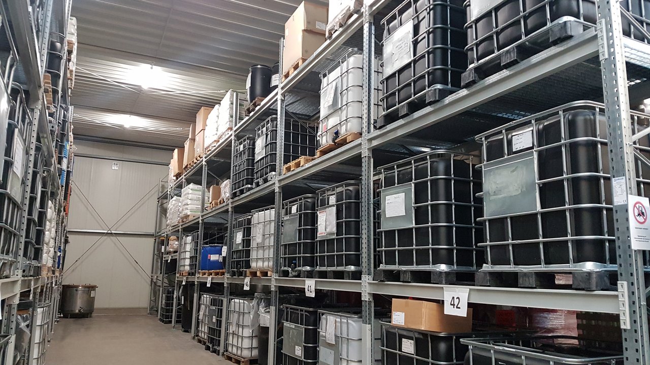 Lager und Logistik