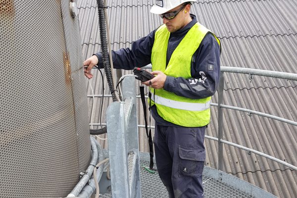 Servicetechnik vor Ort