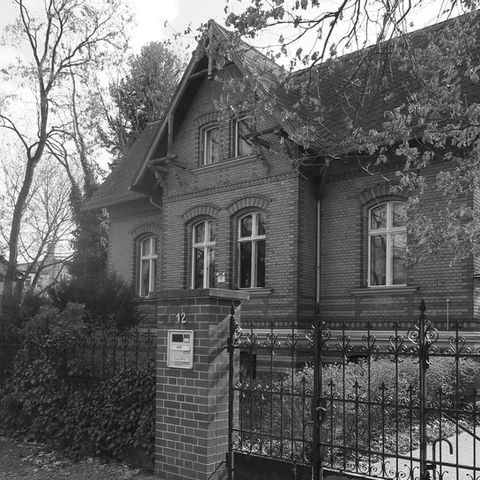 Denkmalgerechte Sanierung Pfarrhaus Adlershof