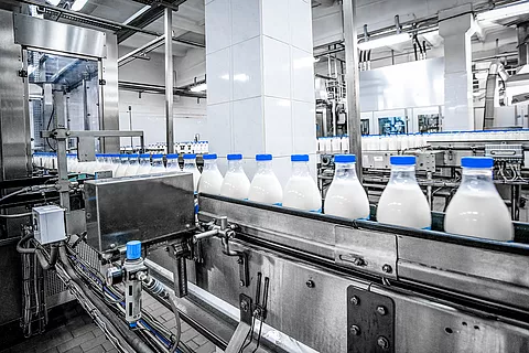 Eiswasserkühlung von Rohmilch in der Molkerei
