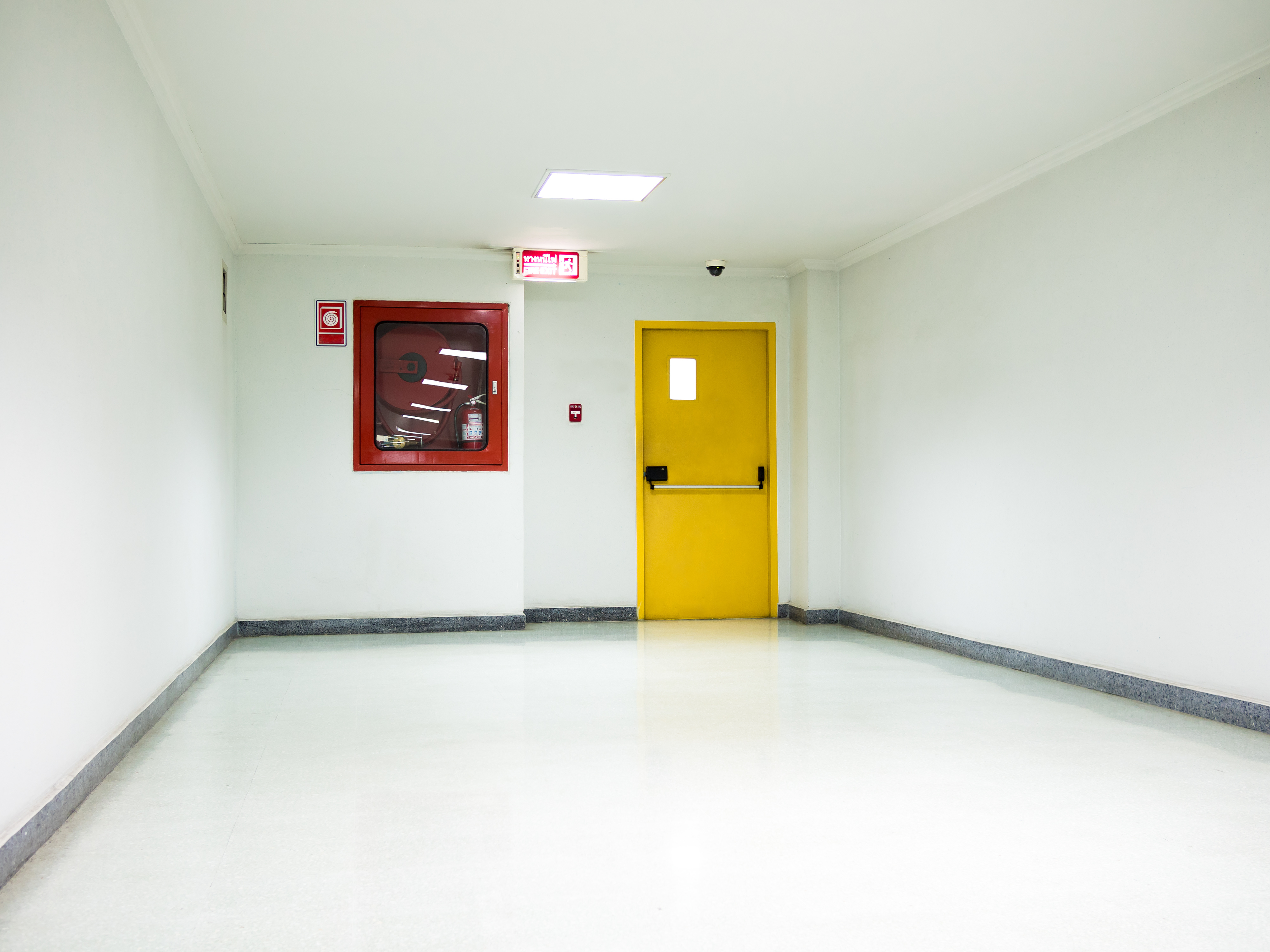 Technische Türen (bündig, Schallschutz)