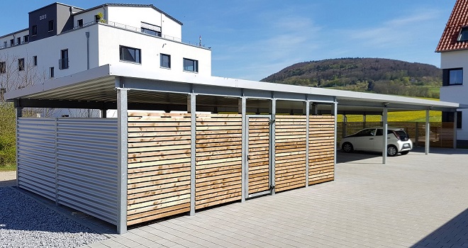 Carport mit Einhausung
