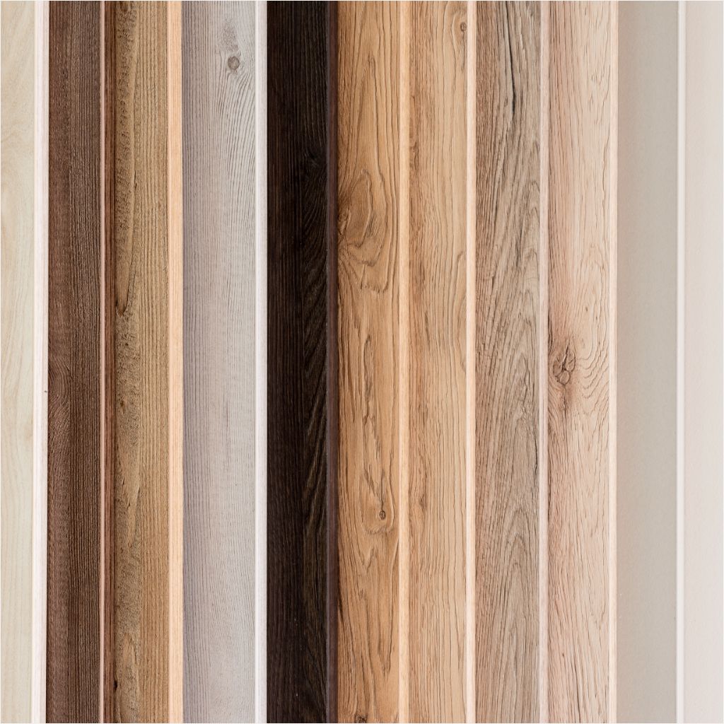 Paneele und Platten aus Holz & PVC