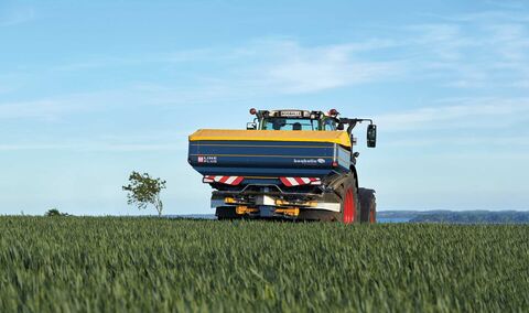 M-Line M35W mit Fendt-Traktor