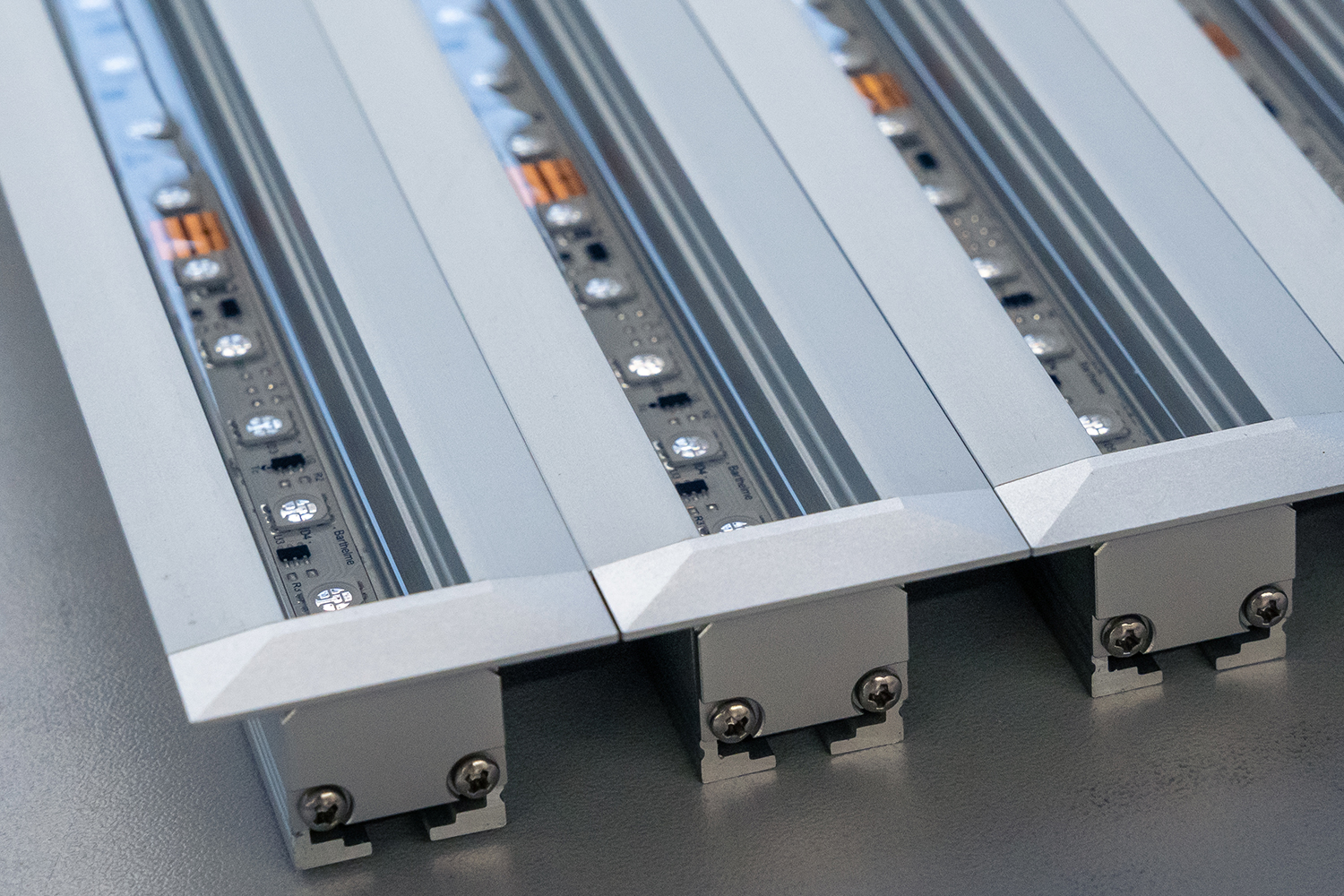 Vergossenes Aluminiumprofil mit LED