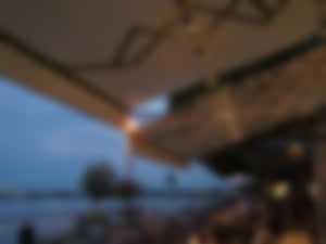 Scherenarmmarkise für Gastronomie