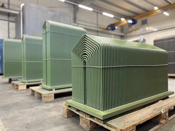 Coated ship coolers (box coolers)