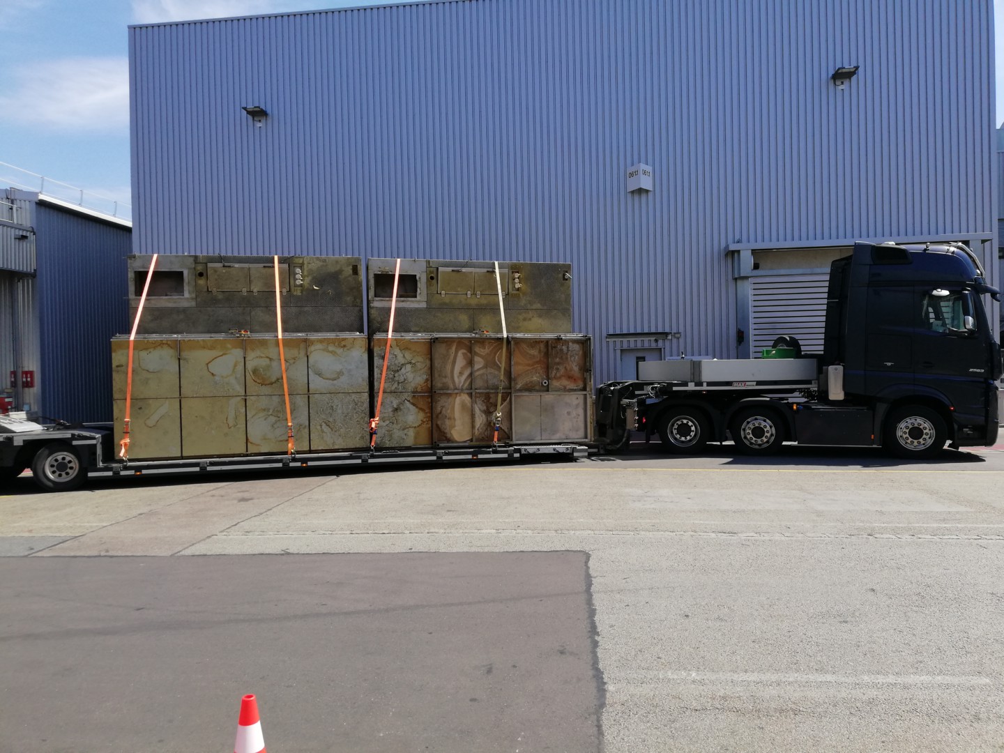 Maschinentransport zur Anlagenverlagerung