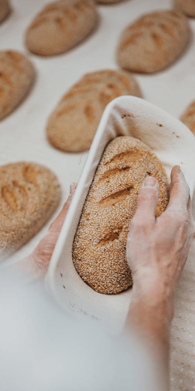 Handgeformtes Brot