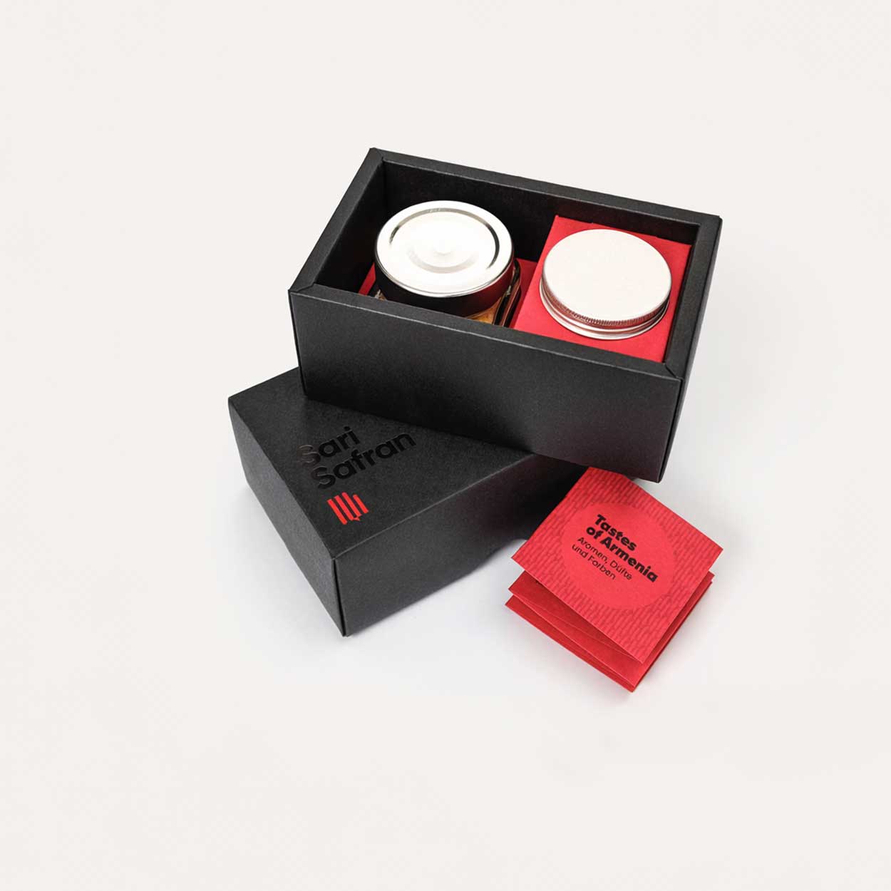 Auswahl an Geschenkboxen und Produkten
