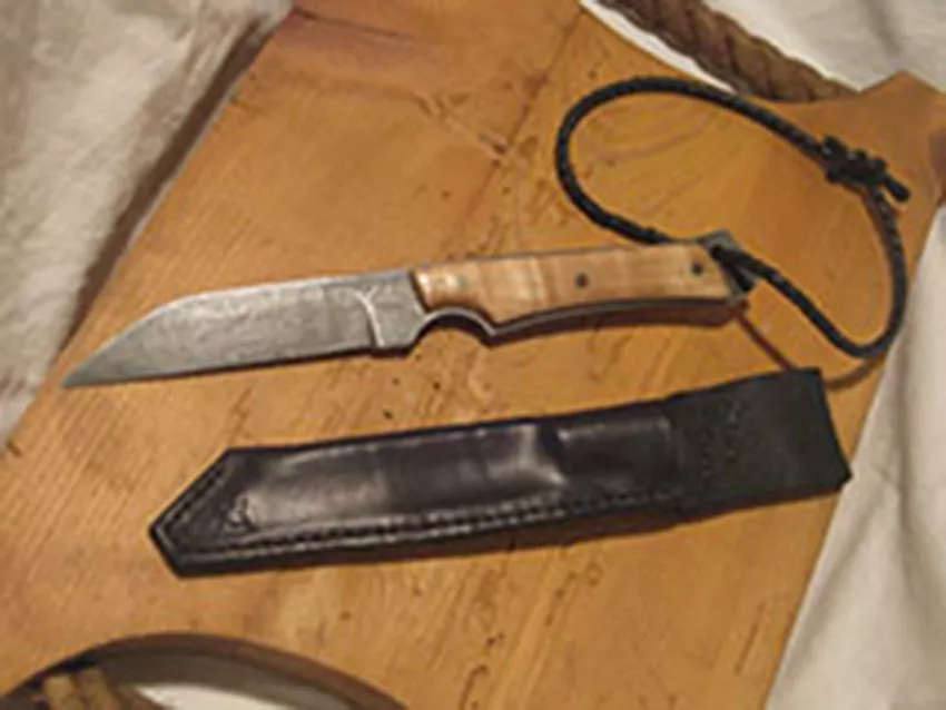 Sammlermesser mit Lederscheide