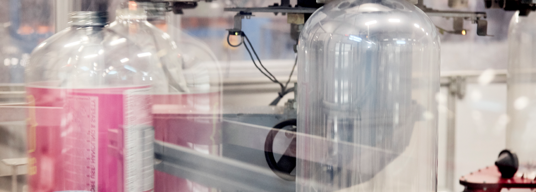 Nahaufnahme KeyKeg-Produktionslinie