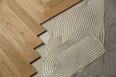 Parkett, Laminat und Korkböden