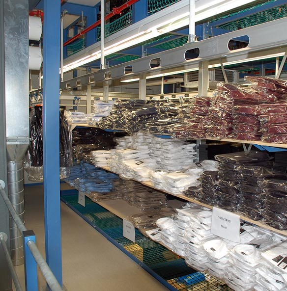 Apparel warehouse