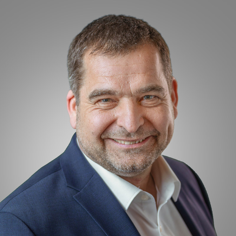Dirk Nagraszus, Managing Director ROFA AG