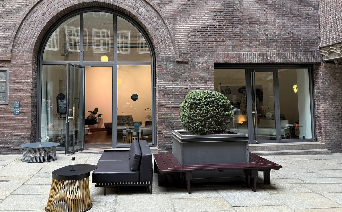 Standort Hamburg, Unternehmenssitz