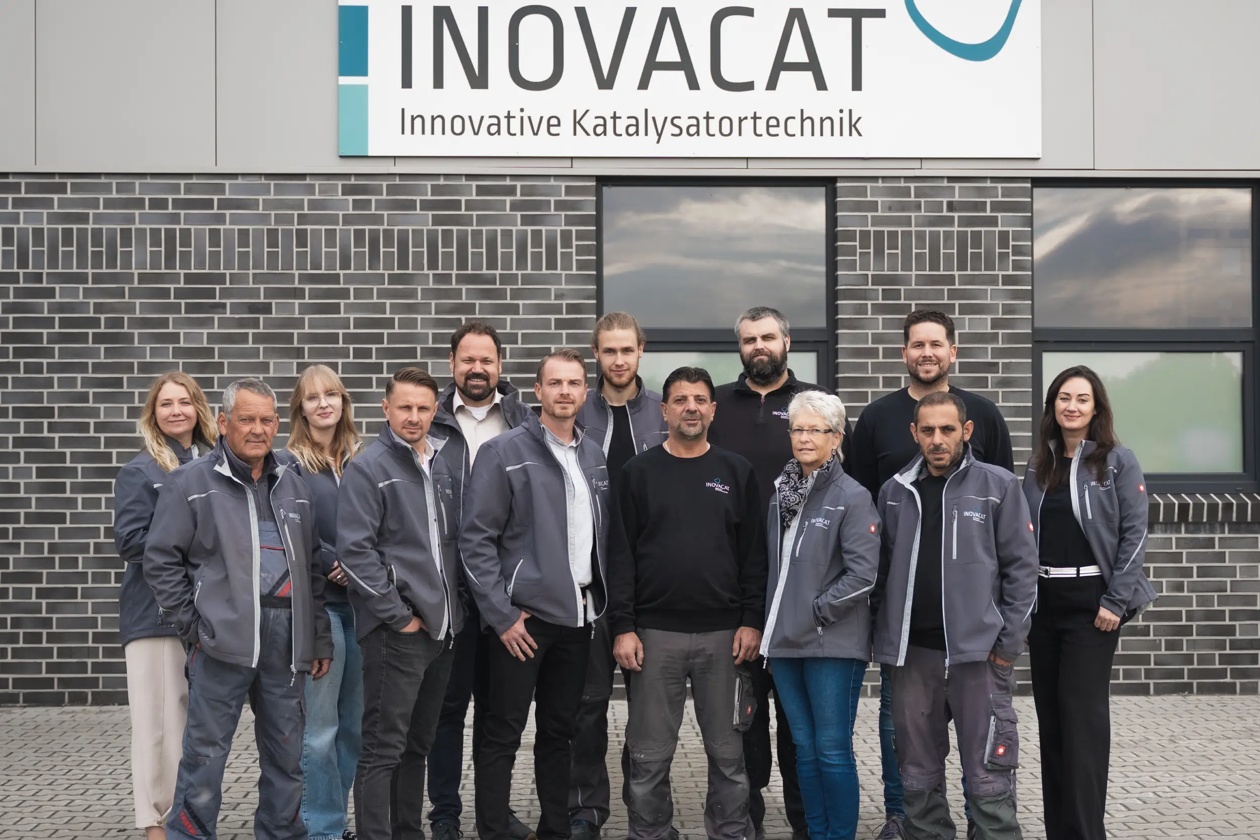 Team von Inovacat