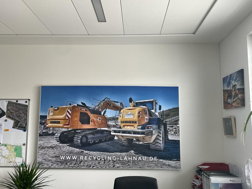 Akustische Decken- und Wandsysteme