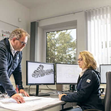 Arbeitssituation auf der Baustelle