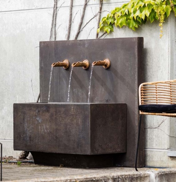 Frostfester Gartenbrunnen