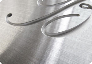 Gravierte Frontblende