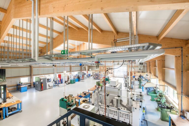 Arbeitsplatz im Werk Corbières