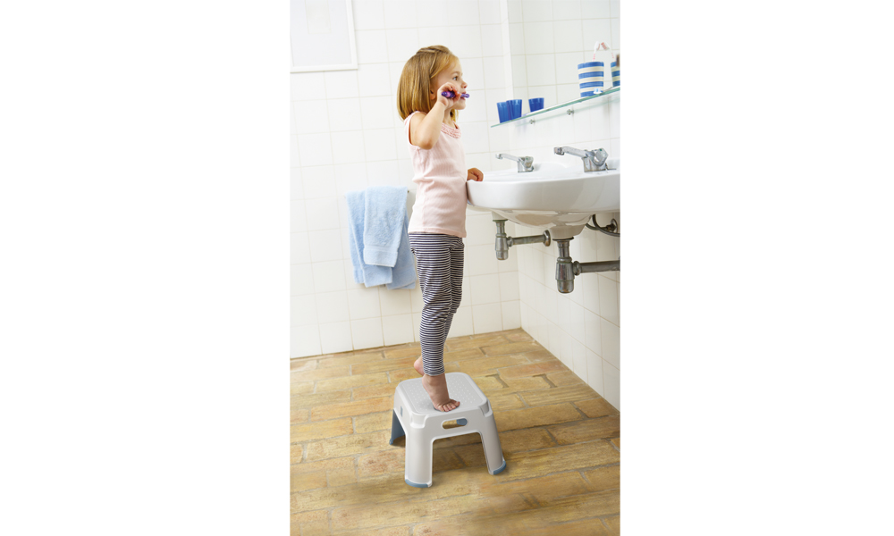 Step Stool – Tritthocker in drei Ausführungen
