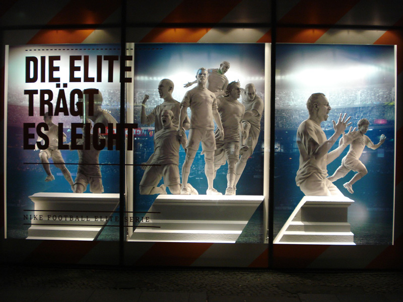 Lebensgroße Spielermodelle
