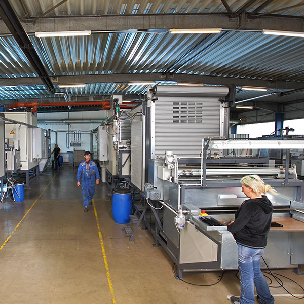 Flocking machinery fleet