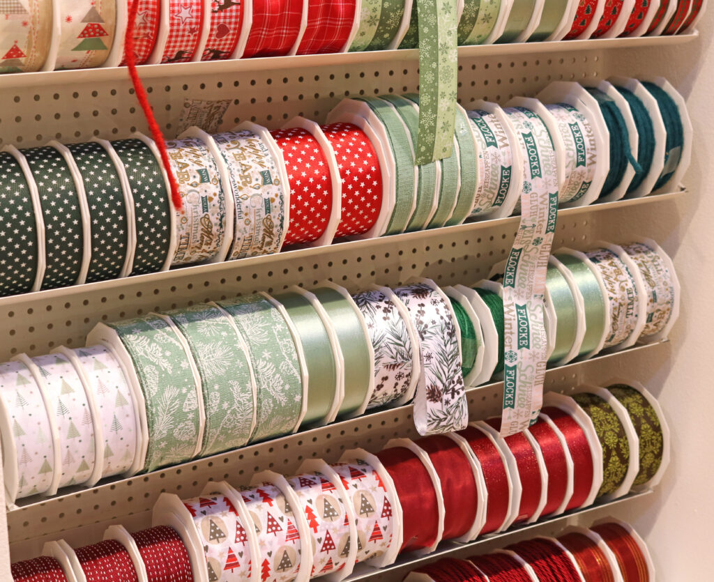 Geschenkband in POS-Displays