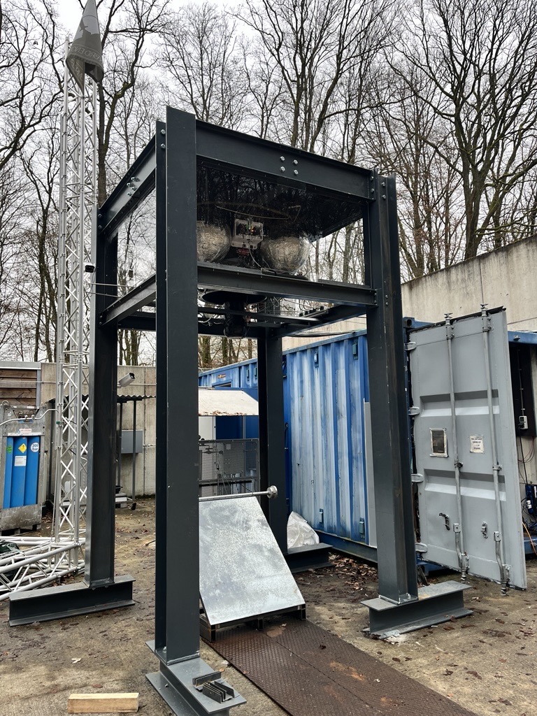 Fertigung und Technologie