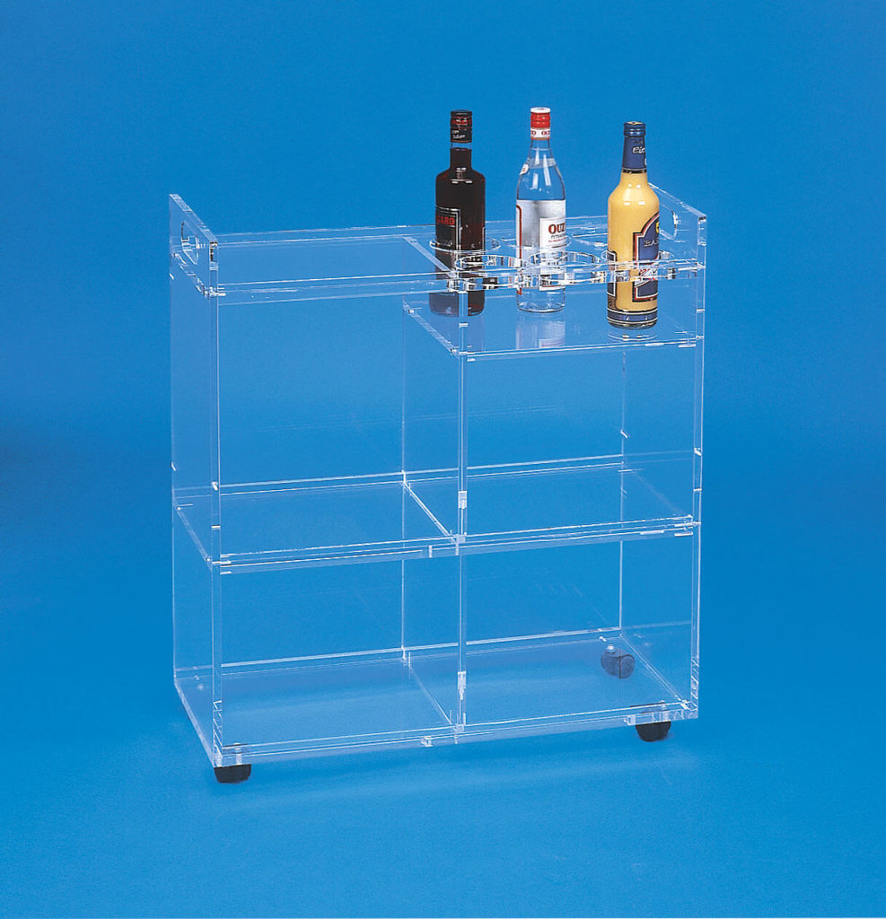 Möbel und Accessoires aus PLEXIGLAS®