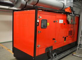 Netzersatzanlage 160 kVA, schallgedämmt