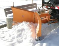 Vario-Schneepflug LAV17 in V-Stellung