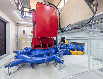 Maschinenhaus HPP Turbach mit Pelton-Turbine
