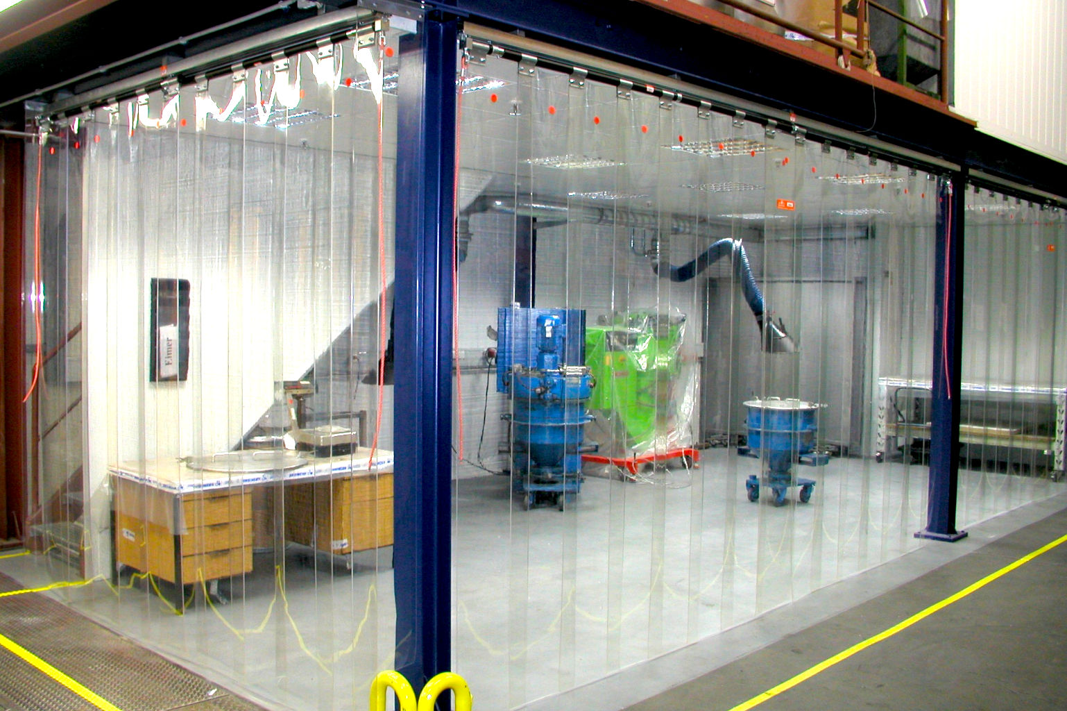 PVC-Streifenvorhang als Raumteiler