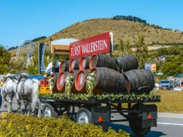Historischer Bierwagen bei der Ipfmesse in Bopfingen