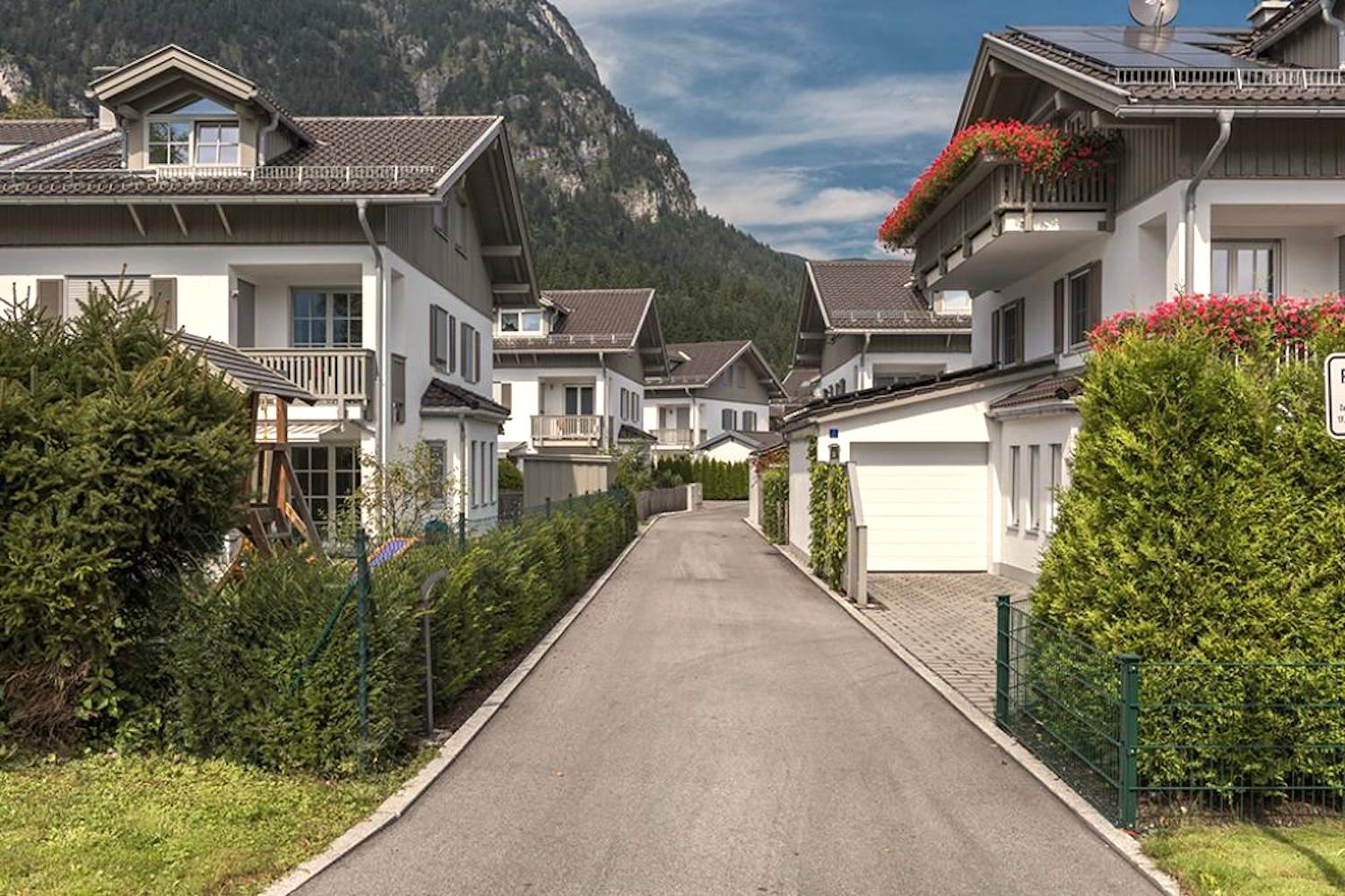 Garmisch-Partenkirchen, 24 Häuser