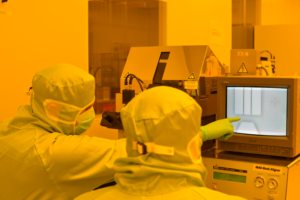Photoresist-Struktur (MA6)