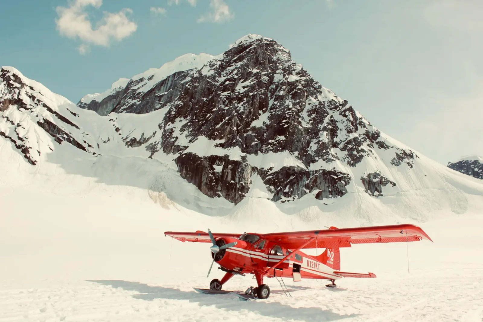 Doppeldecker-Rundflug über der Schweiz
