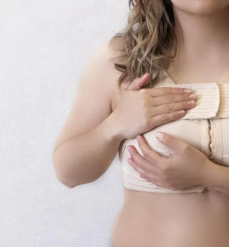 Breast prostheses and nursing care