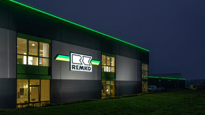 Logistics center in Lage at night
