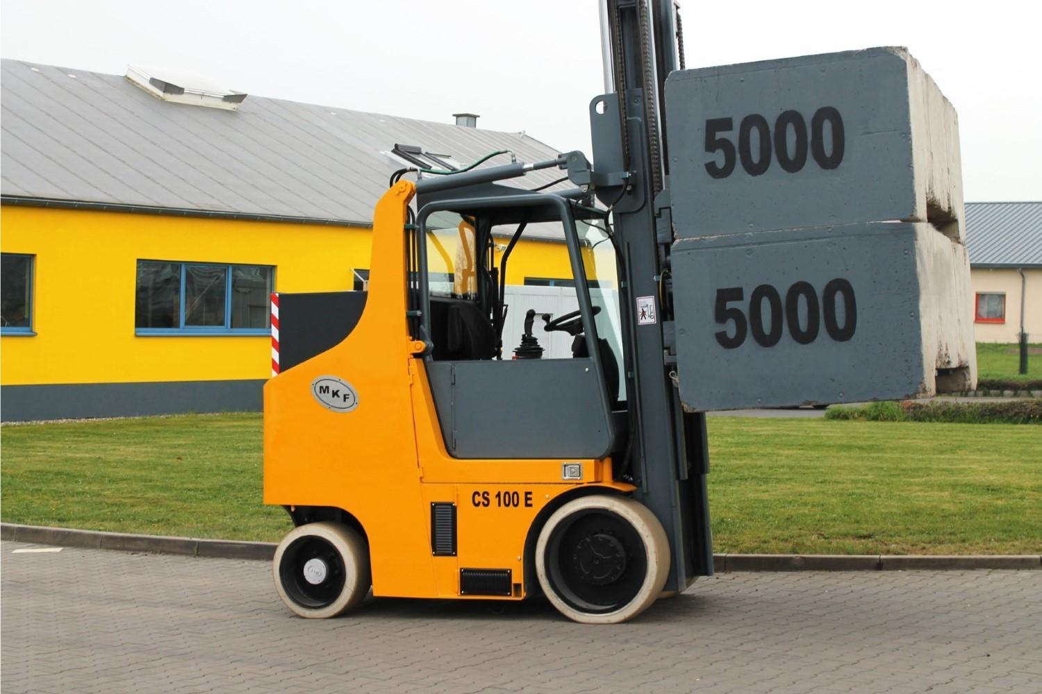MKF Compact Forklift