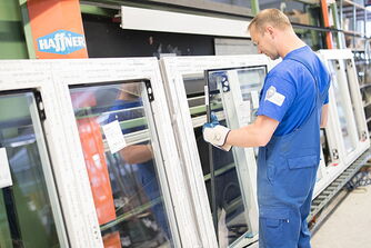 Mitarbeiter der BBE-Fenstertechnik