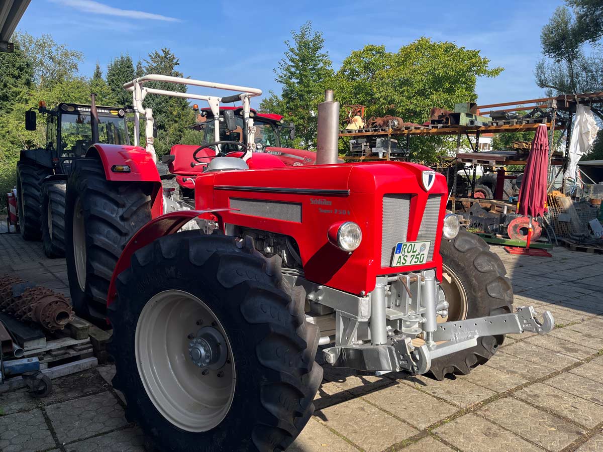 Steimle workshop for tractors and agricultural machinery