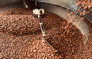 DeKaffee Röstverfahren: mild, schonend, säurearm