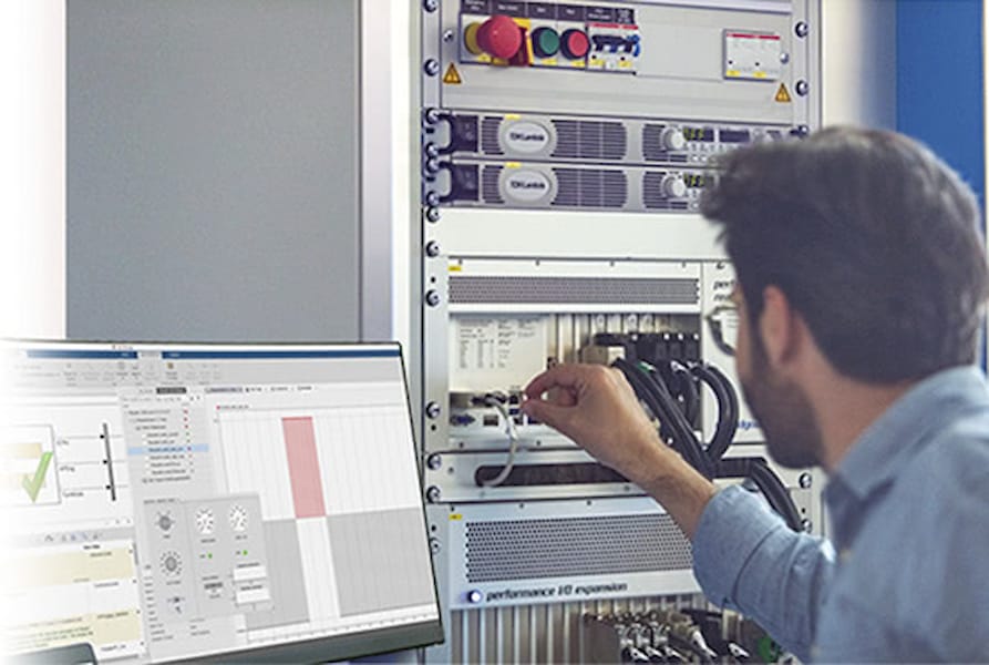 Hardware-in-the-Loop-Simulation